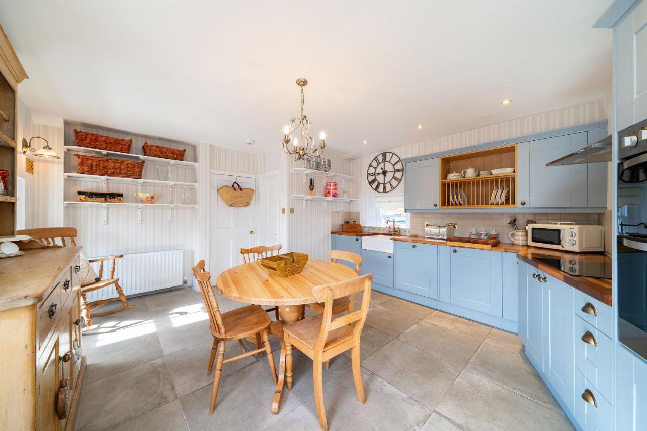 Holiday home Thrums Kirriemuir